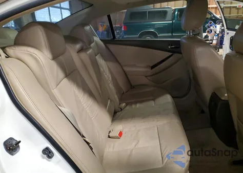 2010 Nissan Altima 2.5 z USA, uszkodzony, nr VIN 1N4AL2AP6AC149392